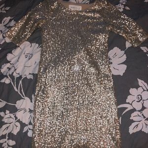 Abercrombie & Fitch gold sequin dress